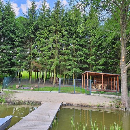 Lepaki Lake Moldzie Dış mekan fotoğraf