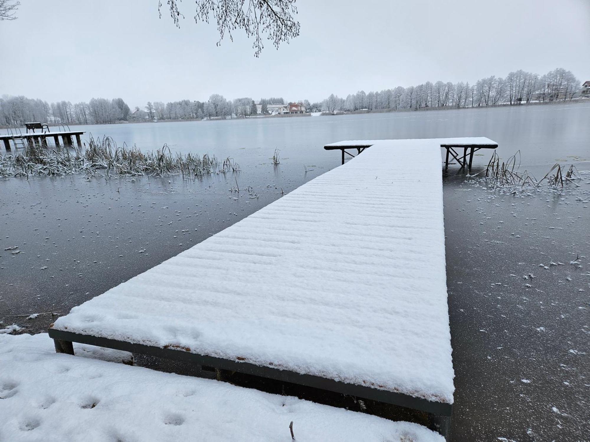 Lepaki Lake Moldzie Dış mekan fotoğraf
